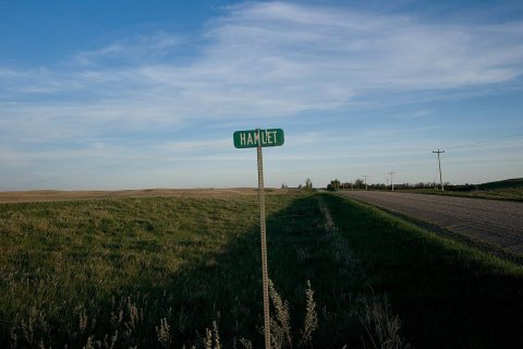 Hamlet, North Dakota-01