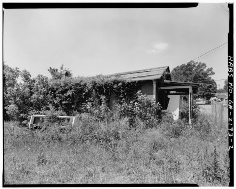 East facade - 400 1-2 Dix Street (House), La Grange, Troup County, GA