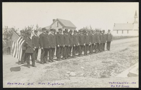 Kenmare - N.D., fire fighters