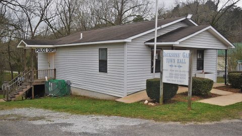 2021-03-18 Jackson's Gap, AL - Town Hall and Police Department
