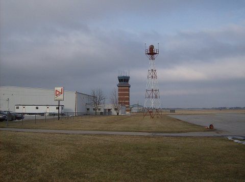 Springfield-Beckley Airport tower