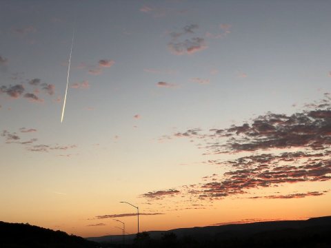 2021-10-20 18 29 16 Sky, altocumulus and contrail just after sunset above Interstate 99 and U.S. Route 220 at Exit 52 i…