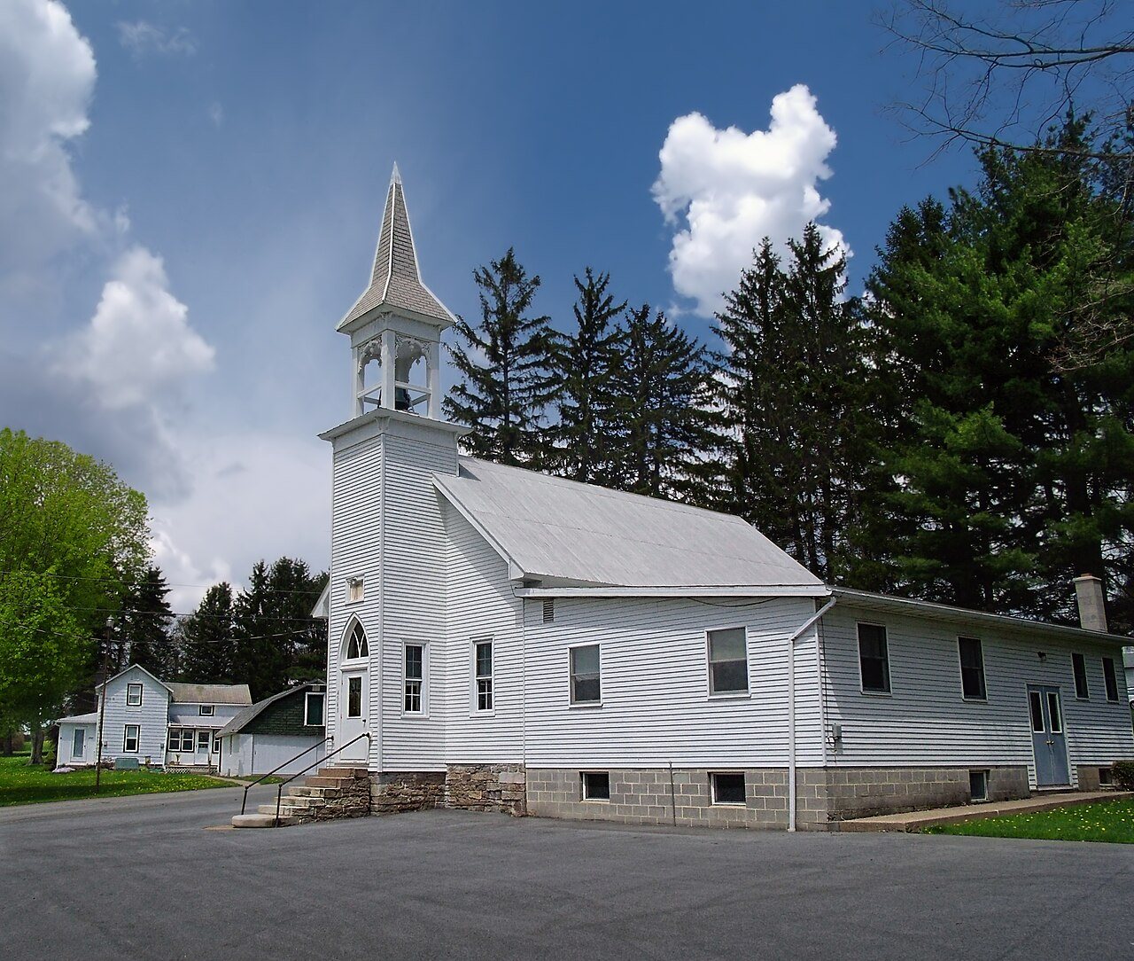 Church along PA Route 477 near Rosecrans