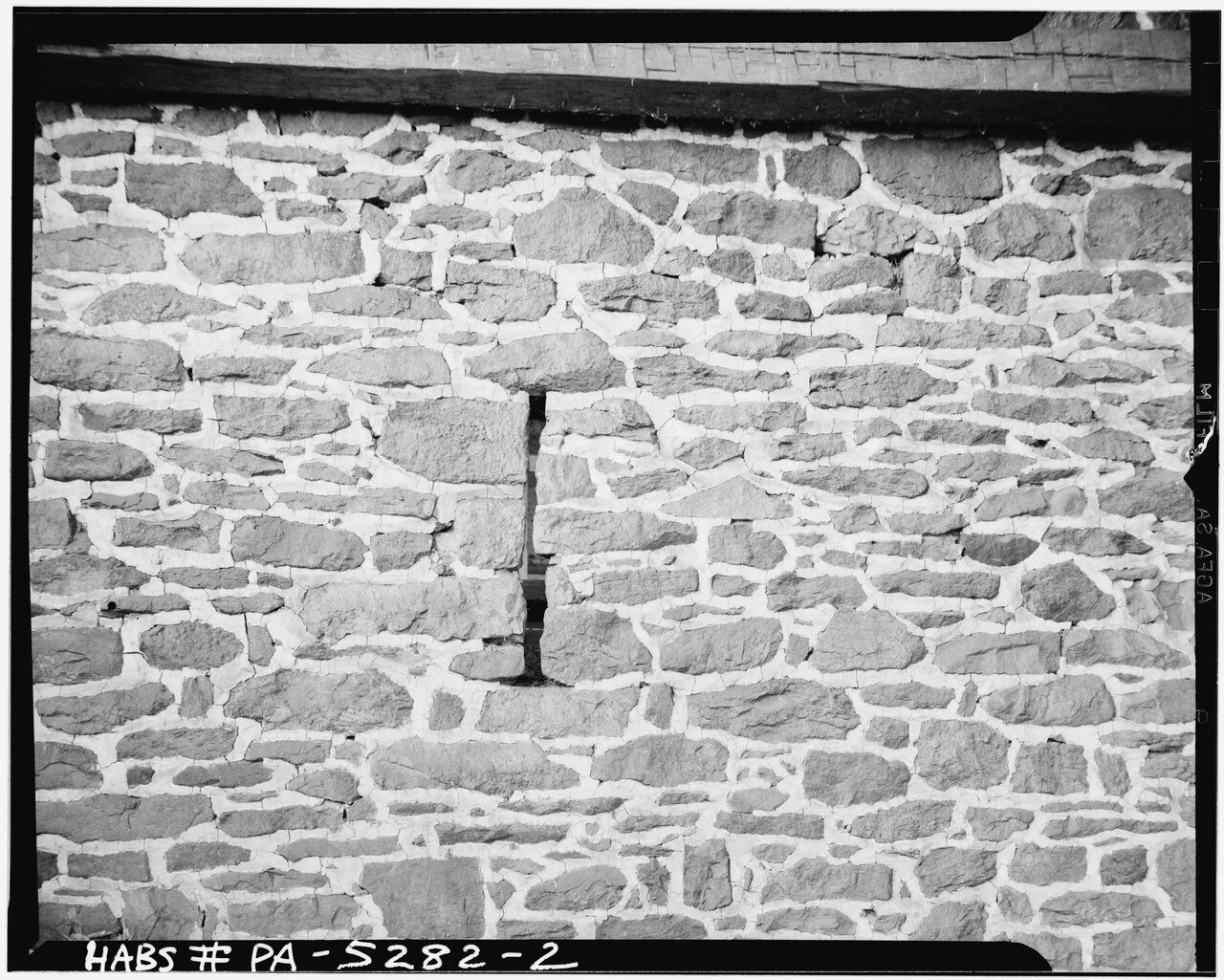 DETAIL VIEW OF STONE VENTILATOR SLIT - Stone Barn, U.S. Route 202 vicinity