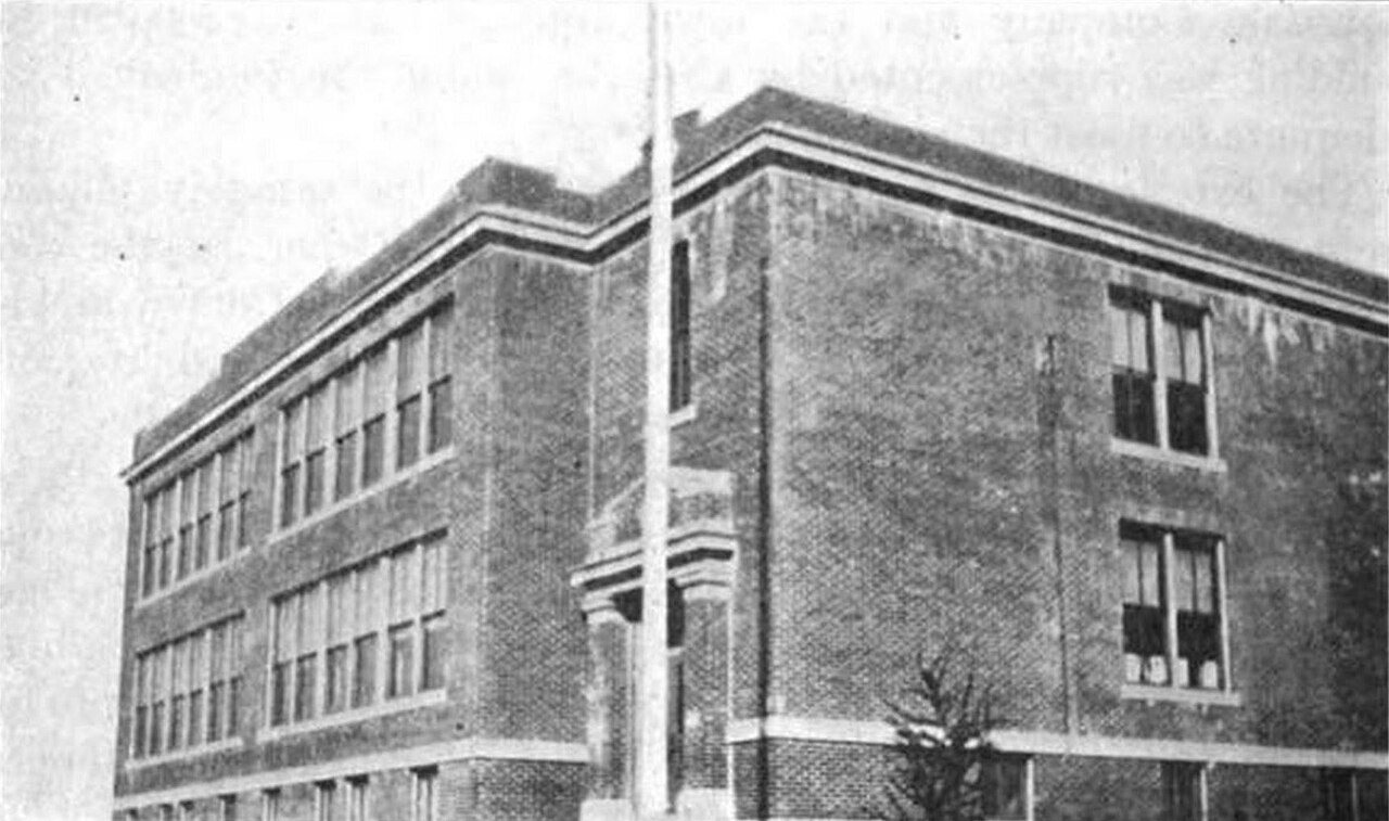 Thornton School, Thornton