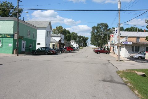 Davis, IL Downtown