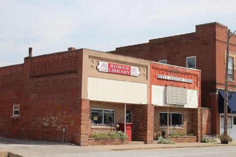 Bowen library close 2026-08-30