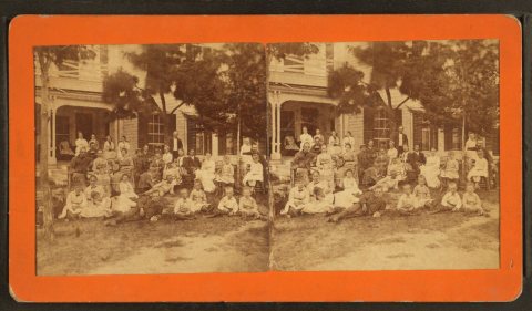 Hyde's Hotel, Sudbury, Vt.Alternate Title: Group of adults and children in front of a hotel at Sudbury