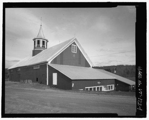 Perspective view, southeast. - "Church" Barn, Hogback Road, Enosburg Center, Franklin County, VT