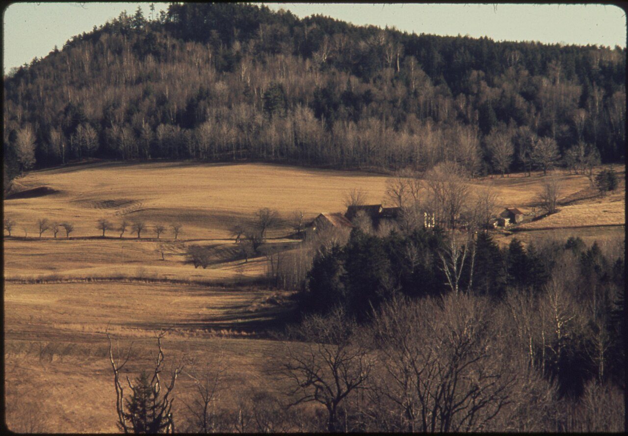 THIS AREA IS KNOWN AS GAY HILL NEAR STOCKBRIDGE, VERMONT. THE FARM WAS ORIGINALLY BUILT IN THE 1800'S BY EPHRAIM... - N…
