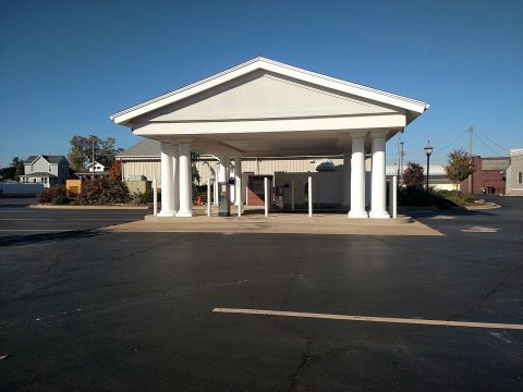 Gifford State Bank drive-thru
