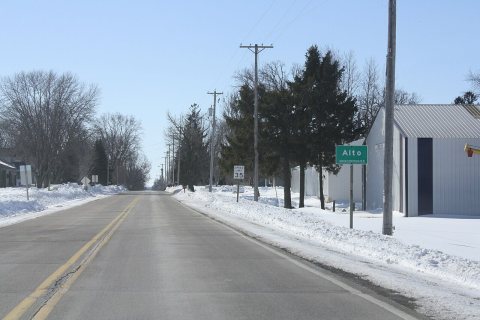 Alto Wisconsin Sign Looking South County AS