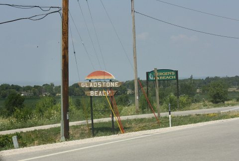Gladstone Beach Bergens Beach Wisconsin Signs