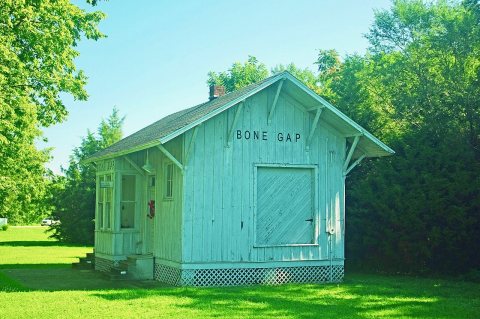 Bone-Gap-depot-il