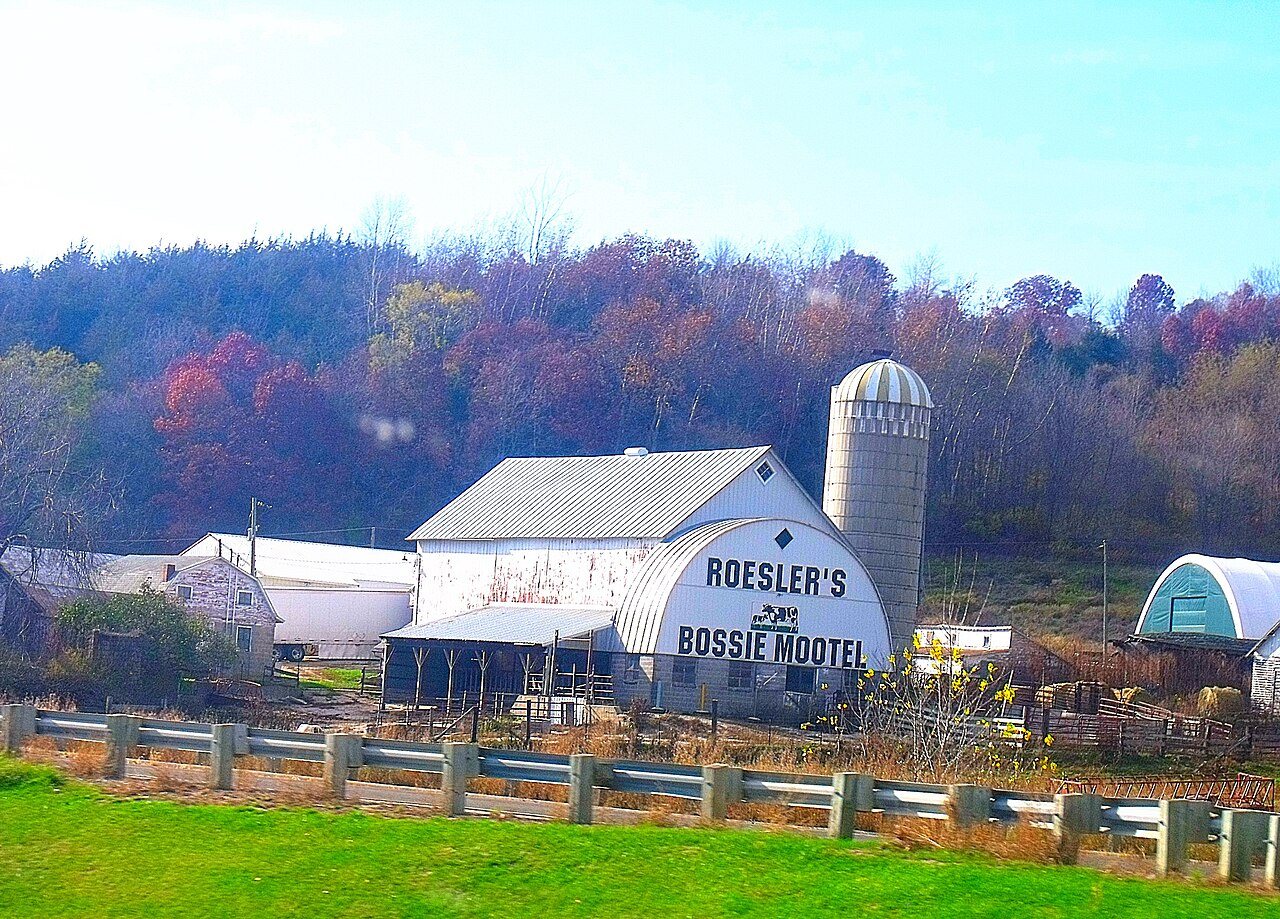 Roesler's Bossie Mootel