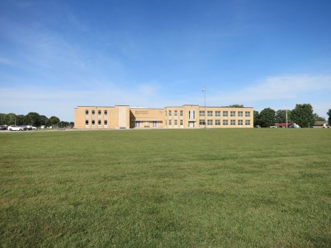 Brownstown Illinois High School