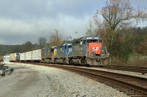 CSX Q647 Fultondale, AL11-19-15
