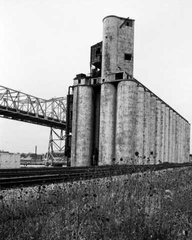 CHICAGO SKYWAY W SILOS & RR
