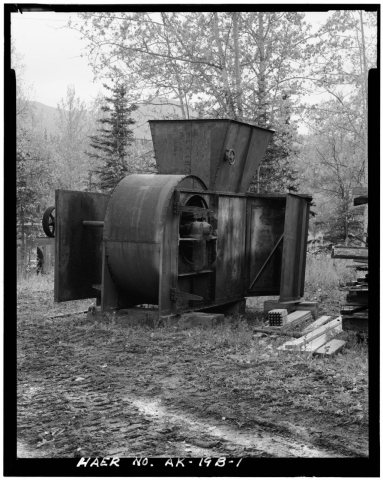 OBLIQUE VIEW, LOOKING SOUTH - Eska Coal Mine, Jeffery Fan-Blower Unit, Wishbone Hill, Sutton, Matanuska-Susitna Borough…