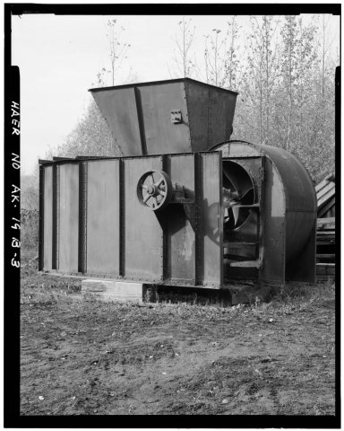 OBLIQUE VIEW SHOWING FOUR-BELT DRIVE WHEEL AND FAN HOUSING, LOOKING WEST - Eska Coal Mine, Jeffery Fan-Blower Unit, Wis…