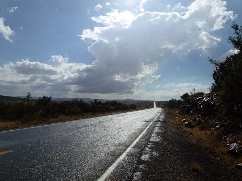 2012, View W, Old Route 66, Crookton Road, AZ - panoramio (1)