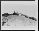 William R. Hearst's home, with main building under construction