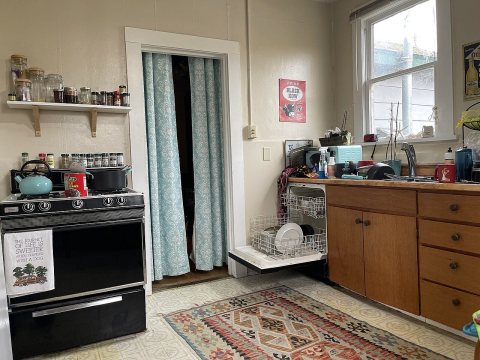 Kitchen - 2021-10-30 - Sarah Stierch