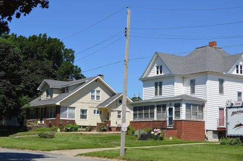 Broad west of Jefferson in