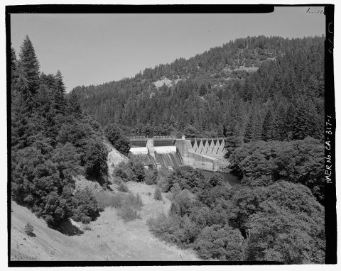 Pit 4 Diversion Dam, Pit River west of State Highway 89