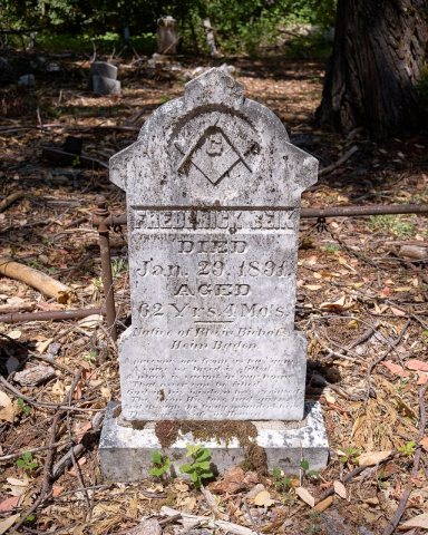 Forbestown Cemetery (2025)-L1007526
