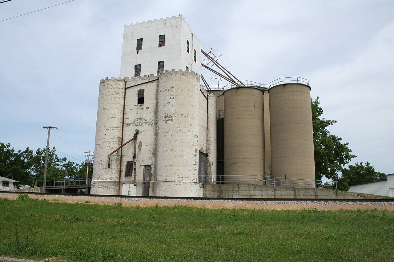 Niantic Illinois Farmers Elevator