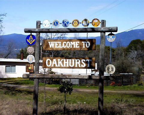 Oakhurst California Welcome Sign February 1999