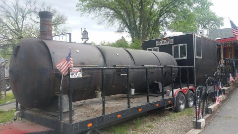 Oakhurst BBQ train