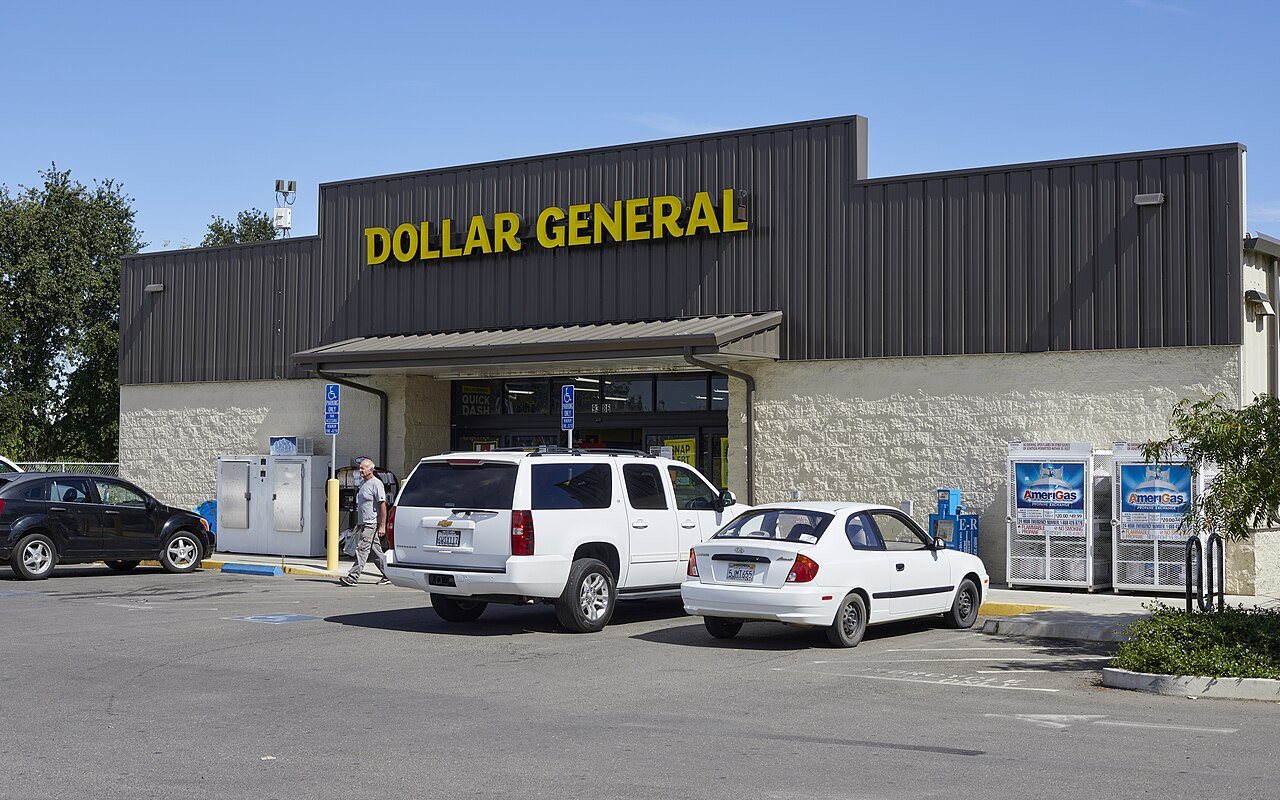 Dollar General store in