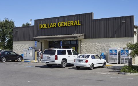 Dollar General store in