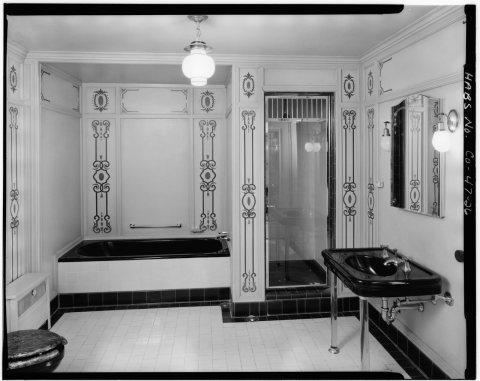 BATH NUMBER TWO FOR CHAMBER NUMBER TWO - Highlands Ranch, 161 Holman Way