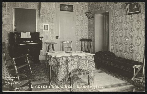 Ladies public rest