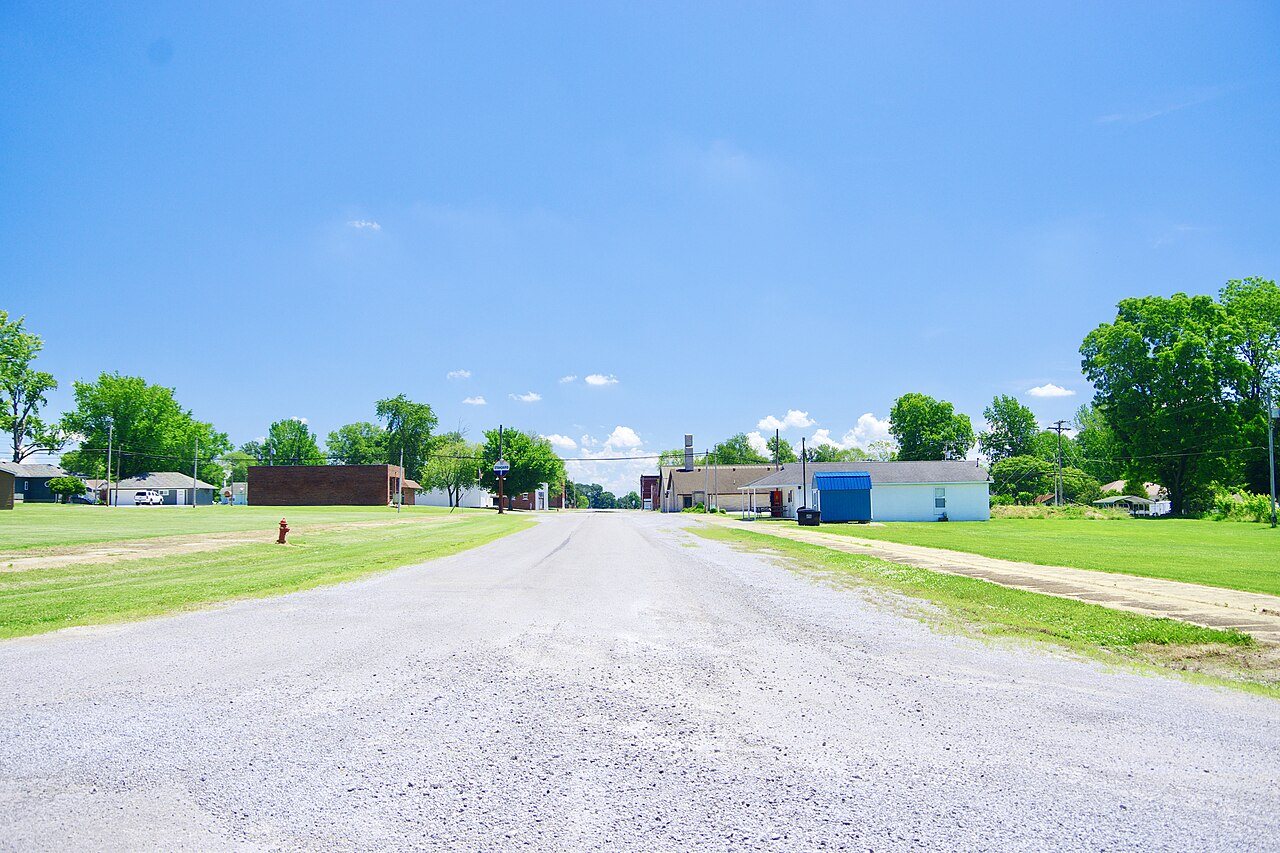 Valier-Main-St-W-il
