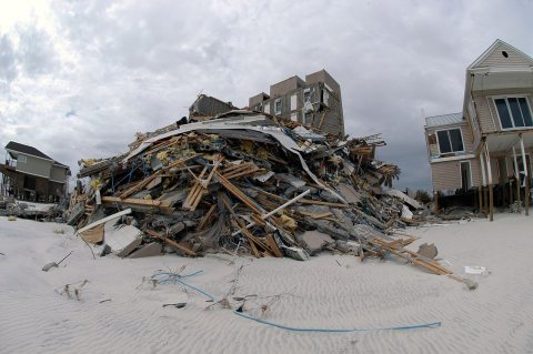 FEMA - 11041 - Photograph by Jocelyn Augustino taken on 09-22-2004 in Alabama
