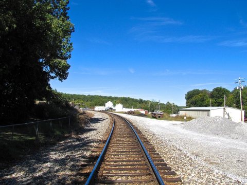 Dongola-RR-tracks-il