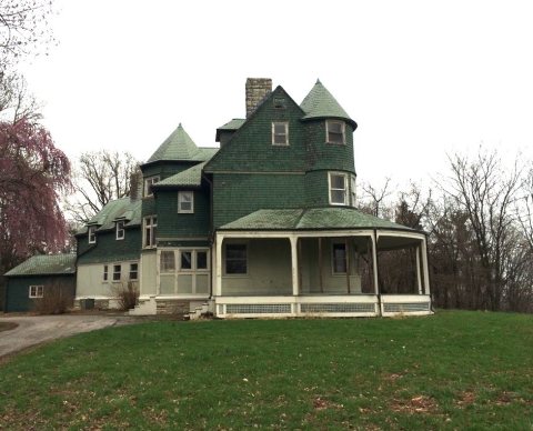 Eliestoun building