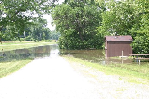 Flooded Mississippi River Park