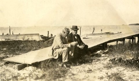Henry Ford and Thomas Edison in