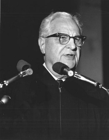 Leonard Usina
