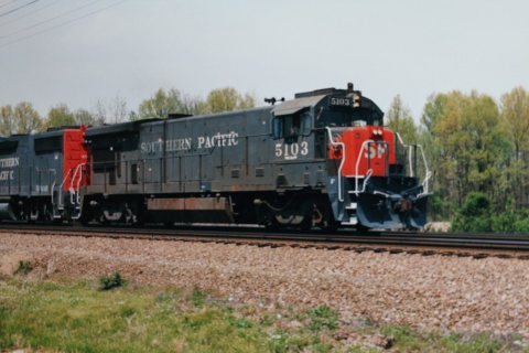 Southern Pacific SP 5103 (B23-7)