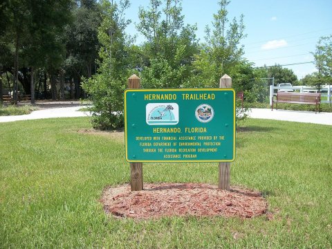 WST Hernando Trailhead sign