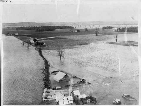 10 miles below Grand Tower, Illinois, just after the levee broke