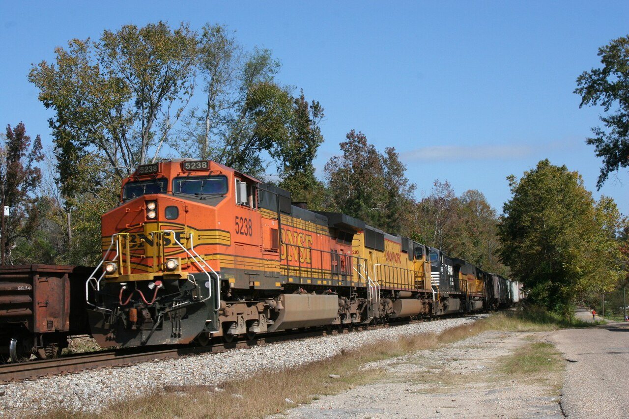 BNSF5238