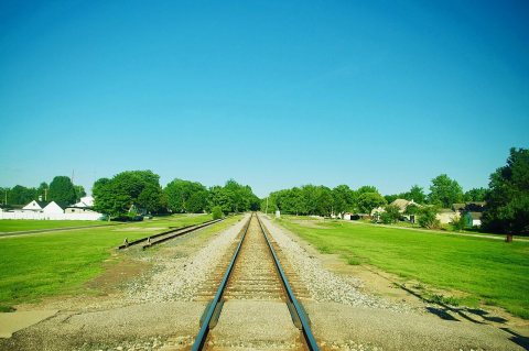 Sumner-RR-tracks-il