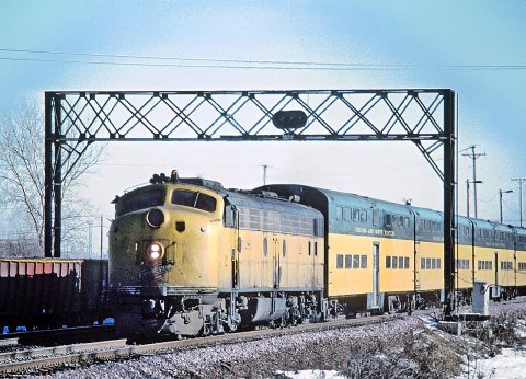 CNW 5028B E8A Berkeley, IL January 1979